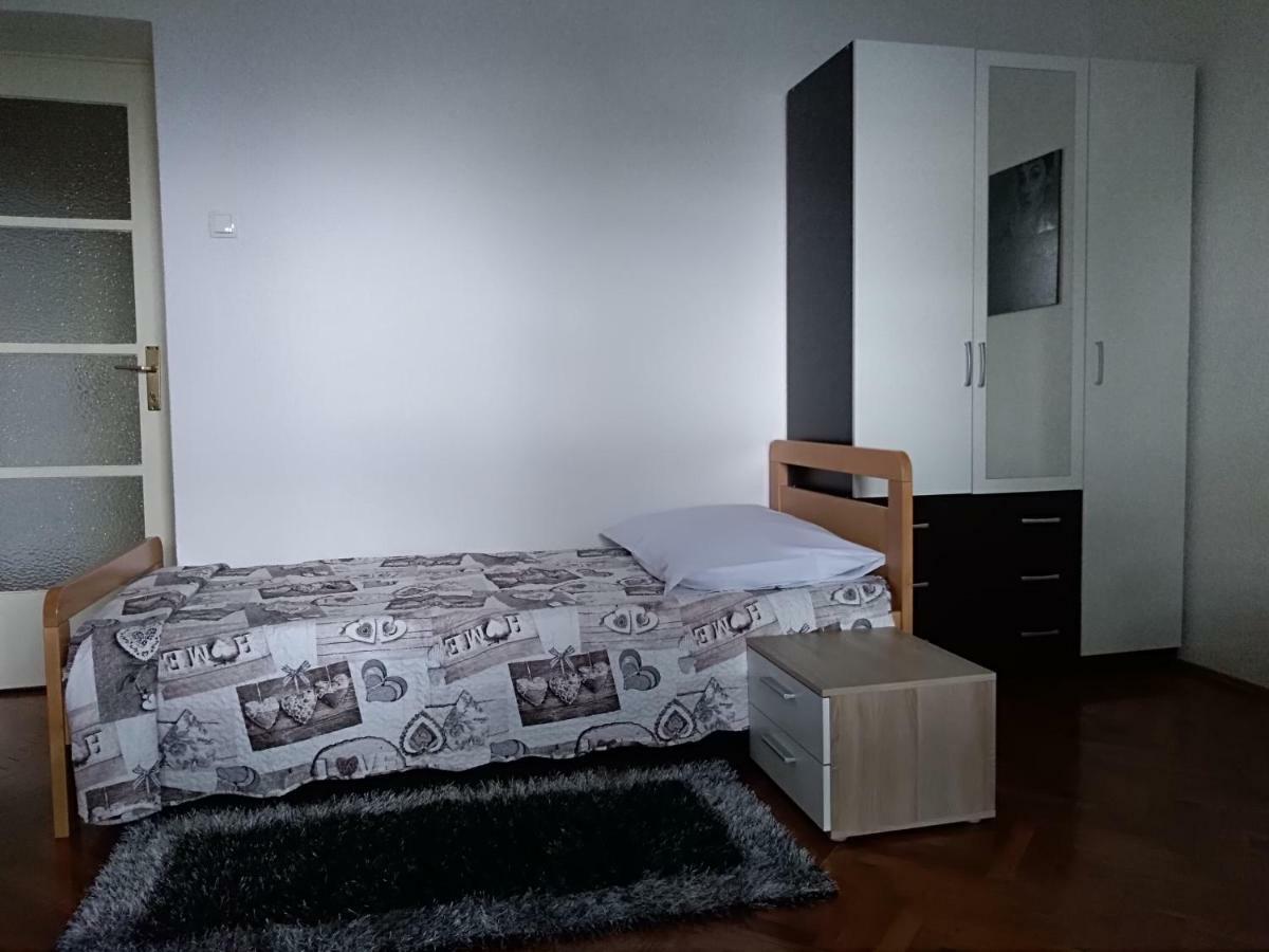 לובראן Apartman Lilly מראה חיצוני תמונה