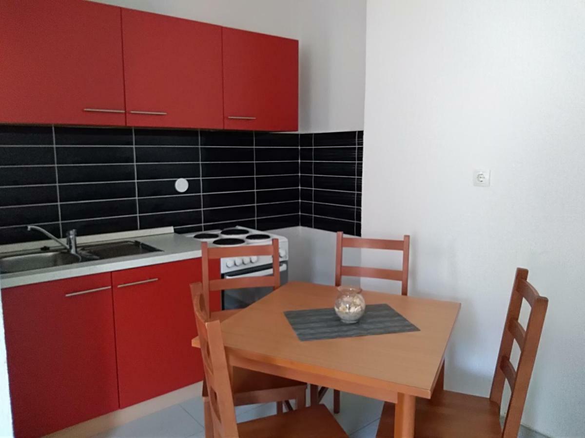 לובראן Apartman Lilly מראה חיצוני תמונה