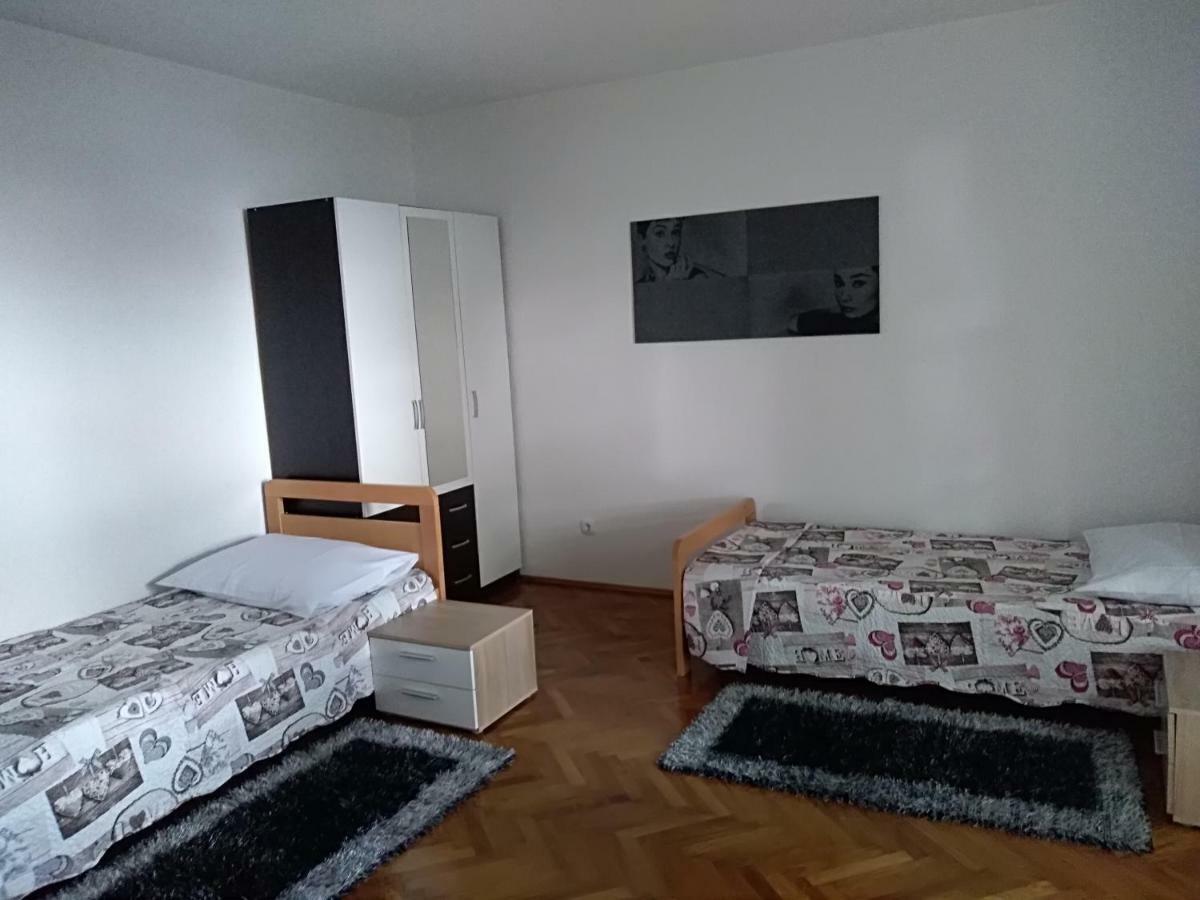 לובראן Apartman Lilly מראה חיצוני תמונה